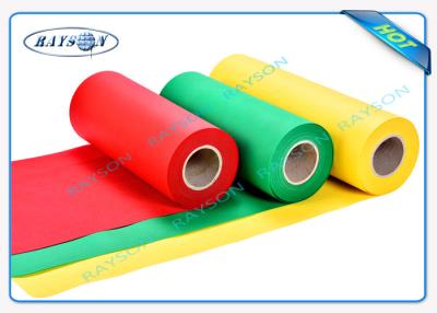 China Disposable Laminated Non Woven Fabric Roll For Bed Sheet Covers for sale