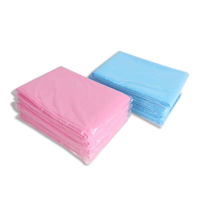 China Color rosado azul de la sábana disponible de la tela no tejida de los PP para usar del hospital en venta