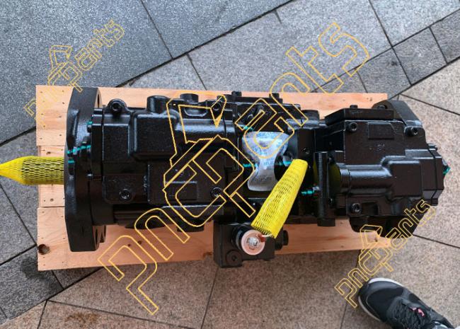 K3V112DTP JCB Spare Parts JS200 Hydraulic Pump 215 13686