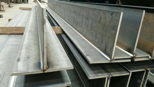 Close-up view of 316L T Shape Steel Beam