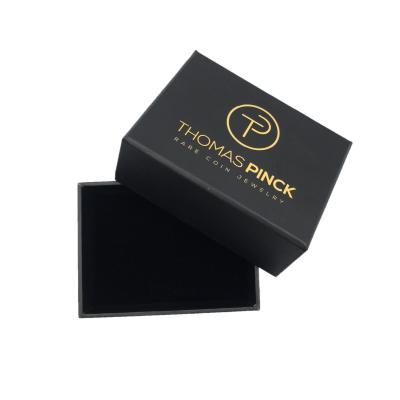 China Empaquetado de lujo negro de la caja de regalo de la joyería de la cartulina de 2m m PMS Ring Rigid Small Paper Cosmetic en venta