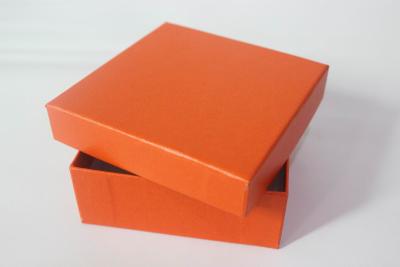 China PMS C2S Paper Cardboard Packaging Boxes Cosmetic Shoes Thinks Giving Gift Box With Logo for sale