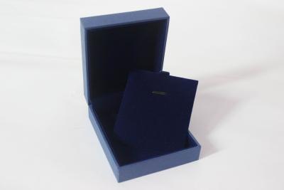 China Jewellery Hard Gift Boxes Customized PB10 AI Cardboard Packaging Gold SGS for sale