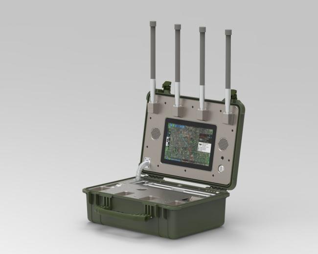 2.4G 5.8g 1.4G 5, 2g 900m Uav Signaling Equipment Uav Defense System Briefcase