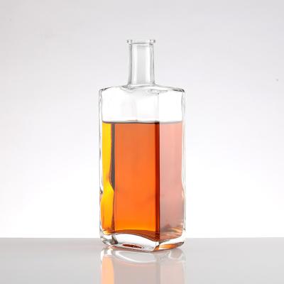 China Hot Stamping Glass Bottle for Rum Gin Whiskey Reusable and Recyclable for sale