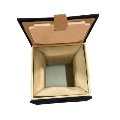 China Wholesale Customized Luxury Chinese Traditional Design Recyclable Paperboard Gift Packaging Box Jewelry Packing Box for sale