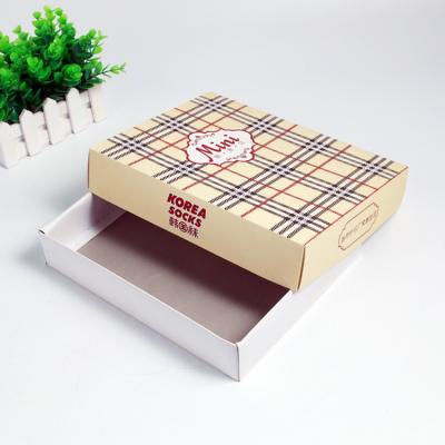 China Square Shaped Paper Packaging Box With Lid For Men'S And Children Stocking for sale