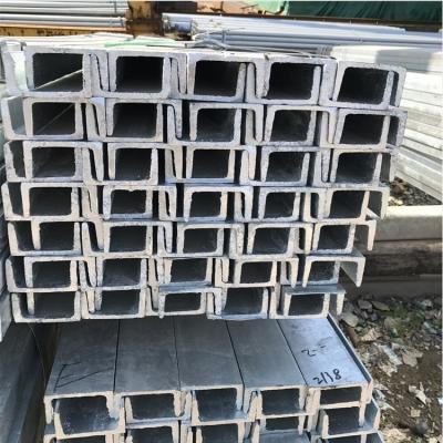 China El acero de doblez frío del perfil del canal U del canal de C.LIP emite de acero suave del canal de acero galvanizado en venta
