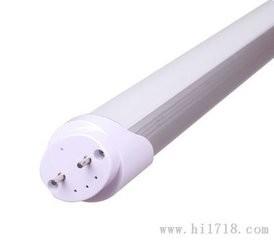 China O lúmen alto branco de 3014SMD 6000k PF0.95 conduziu a luz do tubo T8 18 watts à venda