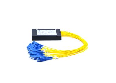 China Low Insertion Loss Fiber Optic PLC Splitter 1260 - 1650nm Wavelength With Box for sale