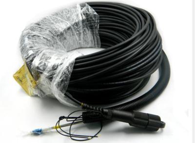 Chine La correction optique de fibre multimode câble le pullover protégé extérieur de branche de DLC/PC DLC/PC à vendre