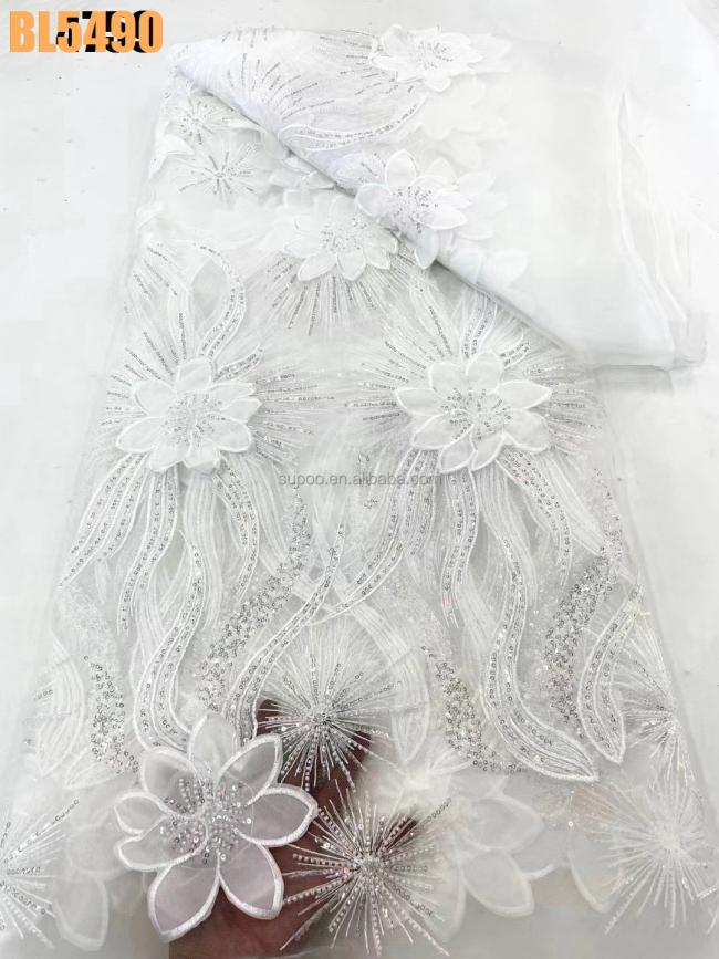 ladies dress 2023 heavy Handmade embroidery beaded bridal lace fabric white beaded lace fabric for wedding evening dress