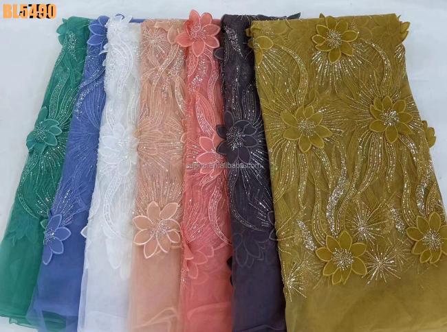 ladies dress 2023 heavy Handmade embroidery beaded bridal lace fabric white beaded lace fabric for wedding evening dress