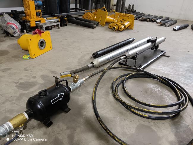 BM Series Pneumatic Mole in operation