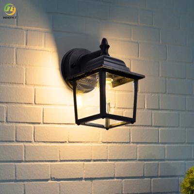 China E26 Outdoor Led Wall Sconce Lamp Aluminium Glass Material for sale