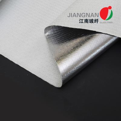 China 18 Micron Aluminum Coated Fiberglass Fabric Flame Resistance for sale