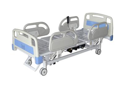 Chine Lit électrique de soins d'hôpital de moteurs réglables électriques du lit 3 pour la pièce d'ICU à vendre