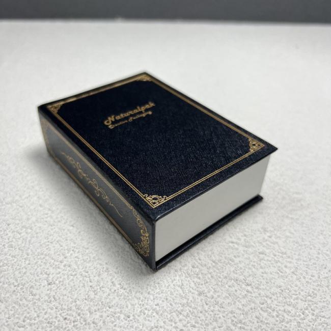 Custom Luxury Earring Gift Box Magnet Magnetic Paper Closure Foldable Packaging Folding Gift Box