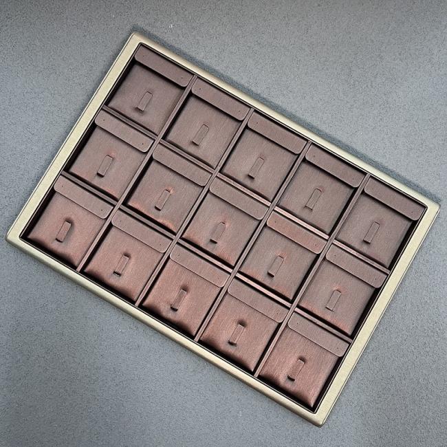 Custom Luxury PU Stock Wooden Gift Jewelry Exhibition Display Ring Earring Pendant Necklace Bangle Tray