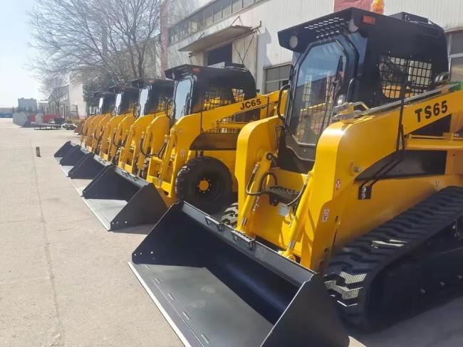 60HP 75HP 100HP EPA Approved Cheap Full-Hydraulic Earth Auger Mini Tracked Skid Steer Loader for Sale