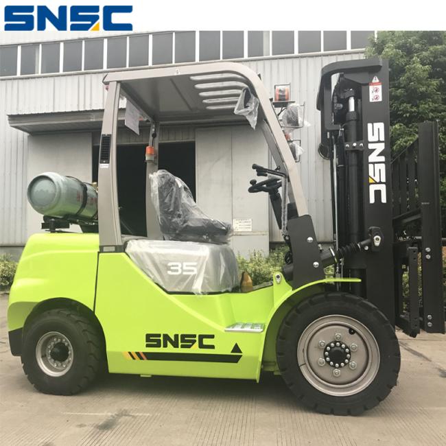 New 3.5t Gas Forklift with Nissan Engine