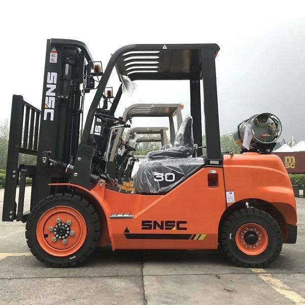 Forklift Gasolina 3 Ton with Paper Roll Clamp
