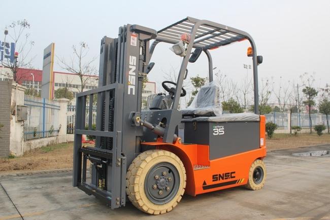 China 3500kgs Electric Chariot Forklift