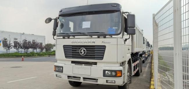 White F2000 6X4 Dump Truck 21-30 Tons Euro 2 Right Hand Drive Tipper 4