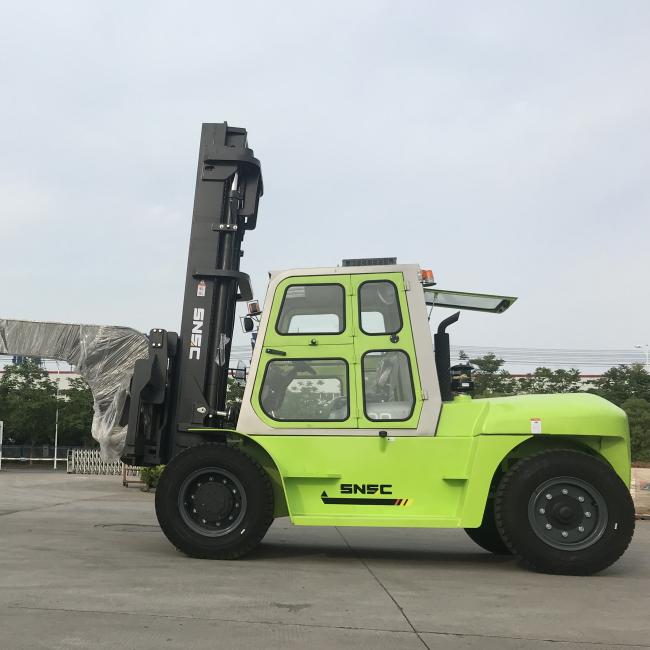 FD100 10 Ton Diesel Forklift With glass boom durable and high hardness material suitable for glass industry