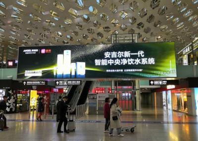 China Definición llevada interior llevada aeropuerto de las muestras de publicidad del alquiler de la pantalla de vídeo alta P3 en venta