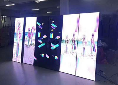 China High Refresh Rate P5 Led Digital Signage Display 1000 Nits Brightness Floor Standing for sale
