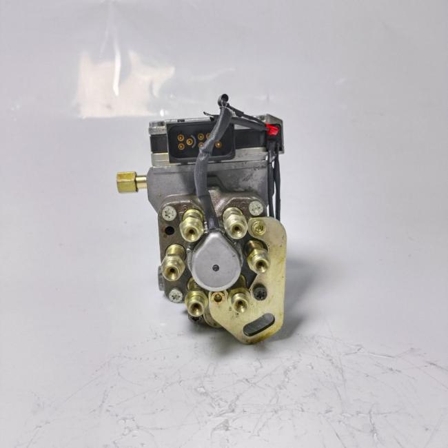 Perkins Diesel Engine Dedicated Fuel Pump 24V Fuel Pump 2644p501