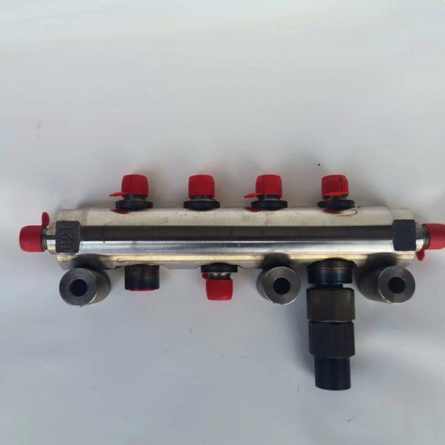 Original New C6.4 Engine Fuel Common Rail 320d Excavator Parts 438-3416