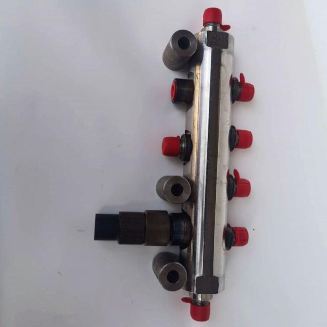 Original New C6.4 Engine Fuel Common Rail 320d Excavator Parts 438-3416