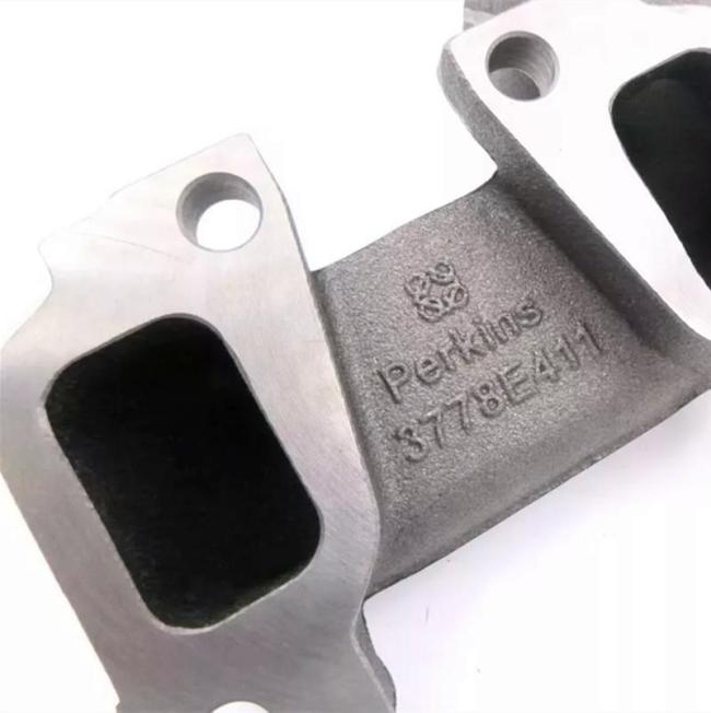 Exhaust Manifold 3778e411 371-6116 for Perkins Engines Spare Parts 1104D-44t 1104D-44ta 1104c-44t