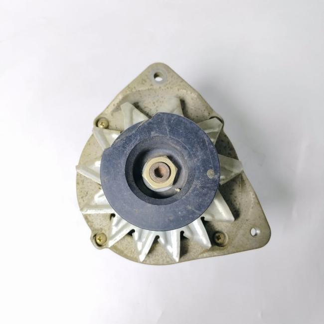 Perkins 2871c202 Alternator for 700, 900, 1000, 1004, and 1006 Engines