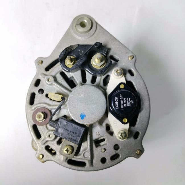 Perkins 2871c202 Alternator for 700, 900, 1000, 1004, and 1006 Engines