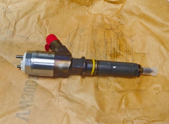 3200680 2645A747 Original Fuel Injector Gp