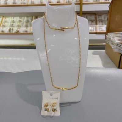 China Fashion Square Pendant Necklace Stainless Steel Gold Plated for sale