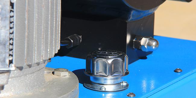Large Oil Insert Hole for Easy Refilling