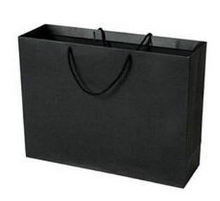 China Black Laminated Paper Gift Bags for sale