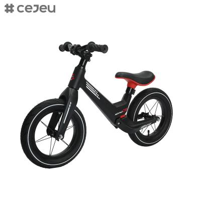 China Baby's Balance Bike for 1-3 Year Old, Toddler Bike Ride On Toy Baby Walker for Boys Girls as Gifts for sale