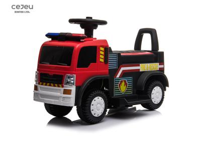 China 6V4.5AH Ride On Fire Truck With Police Sounds 12 Months Foot To Floor for sale