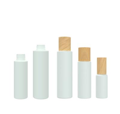 Chine 24/415 cosmétique en plastique blanc de 140ml 55g met le conteneur en bouteille avec des couvercles à vendre