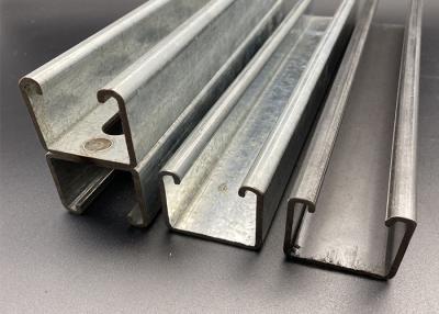 China Pies Unistrut dobles pre galvanizados material de construcción del canal el 1m del puntal del metal soldado con autógena en venta
