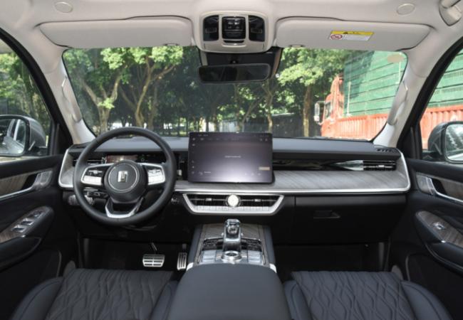 TANK 500 2023 3.0T Sport Dengfeng Model Middle Large Size 5 Door 5 Seats SUV 0