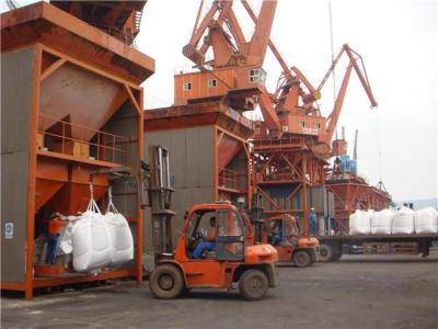 中国 固体粒状のバルク貨物ローディングのための静止した重量を量るおよび Bagging 機械 販売のため