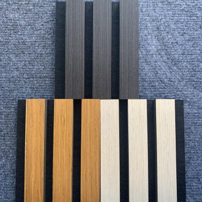 中国 Decorative Slatted Wooden Veneer Wall Panels Mdf Acoustic Panel 販売のため