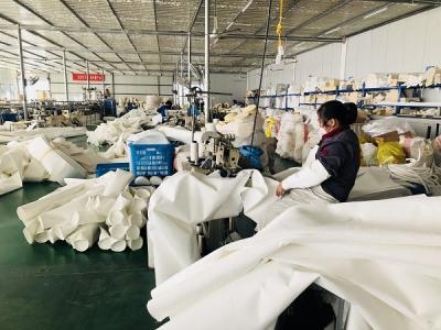 Chine Le sachet filtre normal de polyester résistant de feutre d'acide et d'alcali de la température pour le ciment plantent/usines sidérurgiques/centrale à vendre