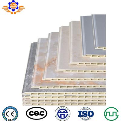 China Línea máquina de la protuberancia de la pared de WPC/del PVC y del tablero del panel de techo del extrusor del panel del PVC en venta